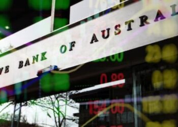 Reserve Bank cuts interest rates by 0.25 percentage points in August in unanimous decision